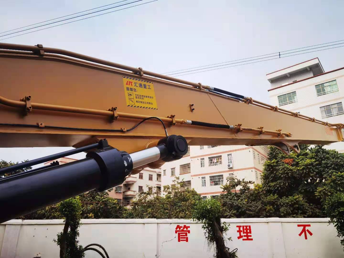 挖機(jī)加長(zhǎng)臂、加長(zhǎng)臂挖機(jī)、長(zhǎng)臂挖掘機(jī)廠家