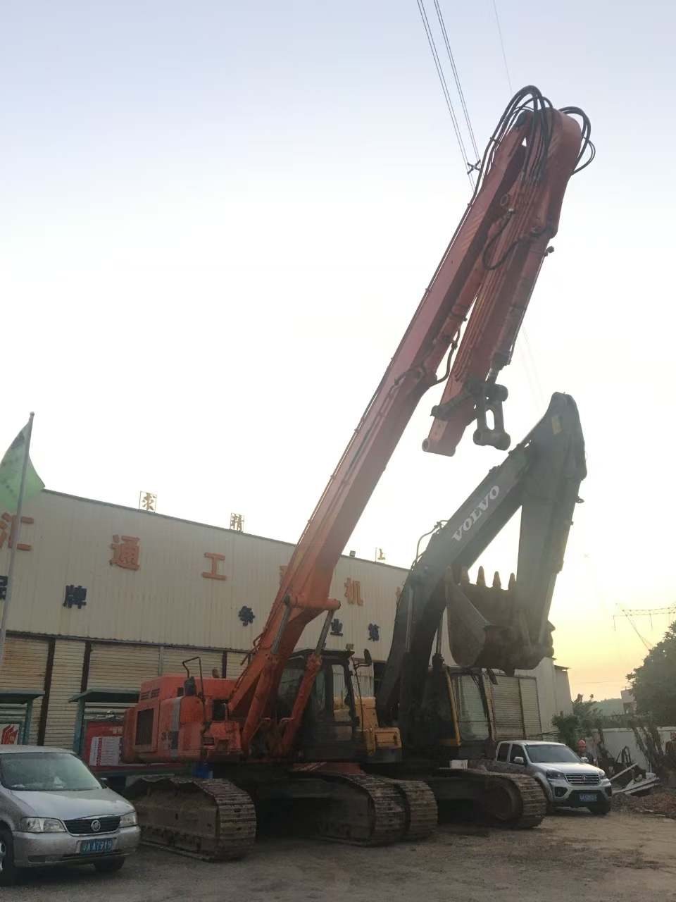 挖掘機(jī)打樁臂、打樁臂、打樁錘、挖掘機(jī)打樁臂廠家